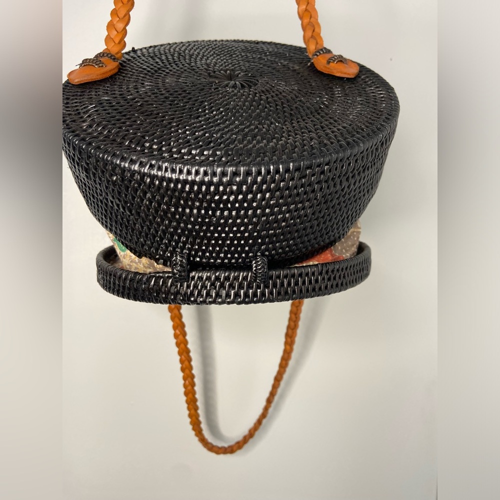 Rattan Purse with braided straps - Picture 5 of 7